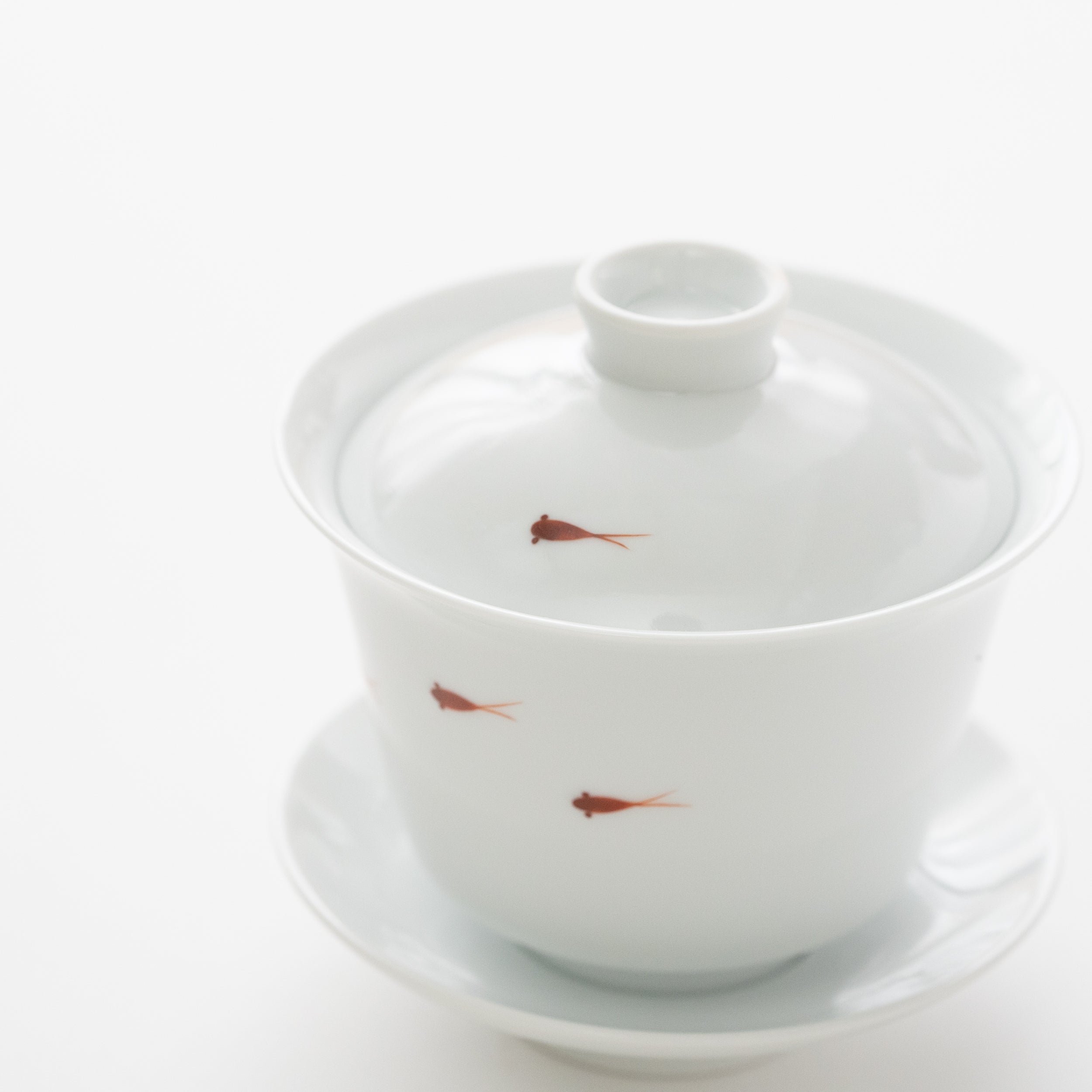 Tea Cup with Lid &amp; Saucer / Red Killifish