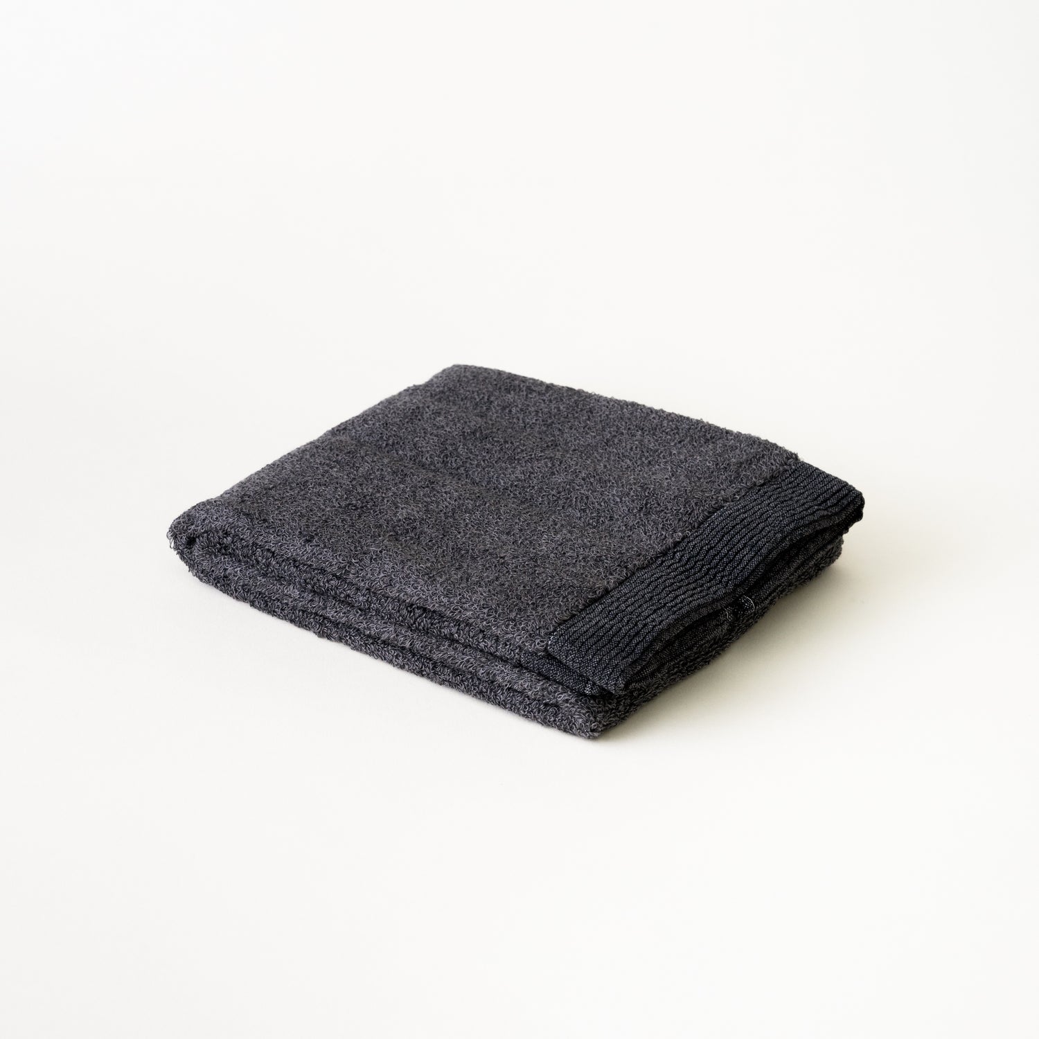 ORGANIC 960 Face Towel Gift Set / Ivory &amp; Charcoal Grey