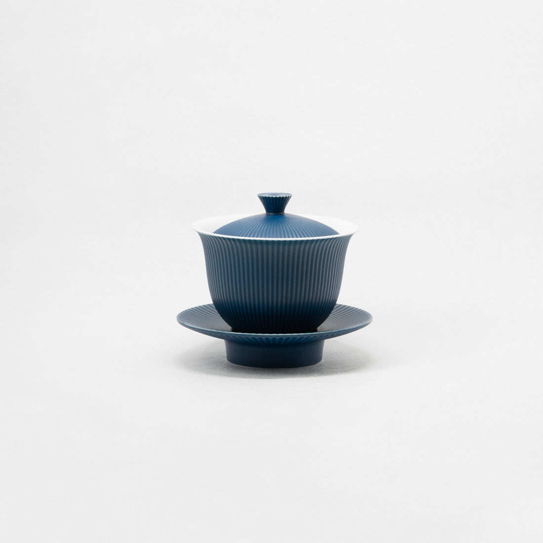 Shinogi Tea Cup with Lid &amp; Saucer / Matte Blue