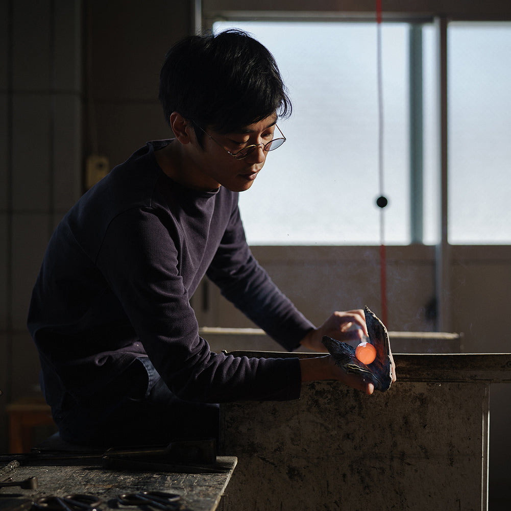 Silence Glass - Triangle / Takeyoshi Mitsui