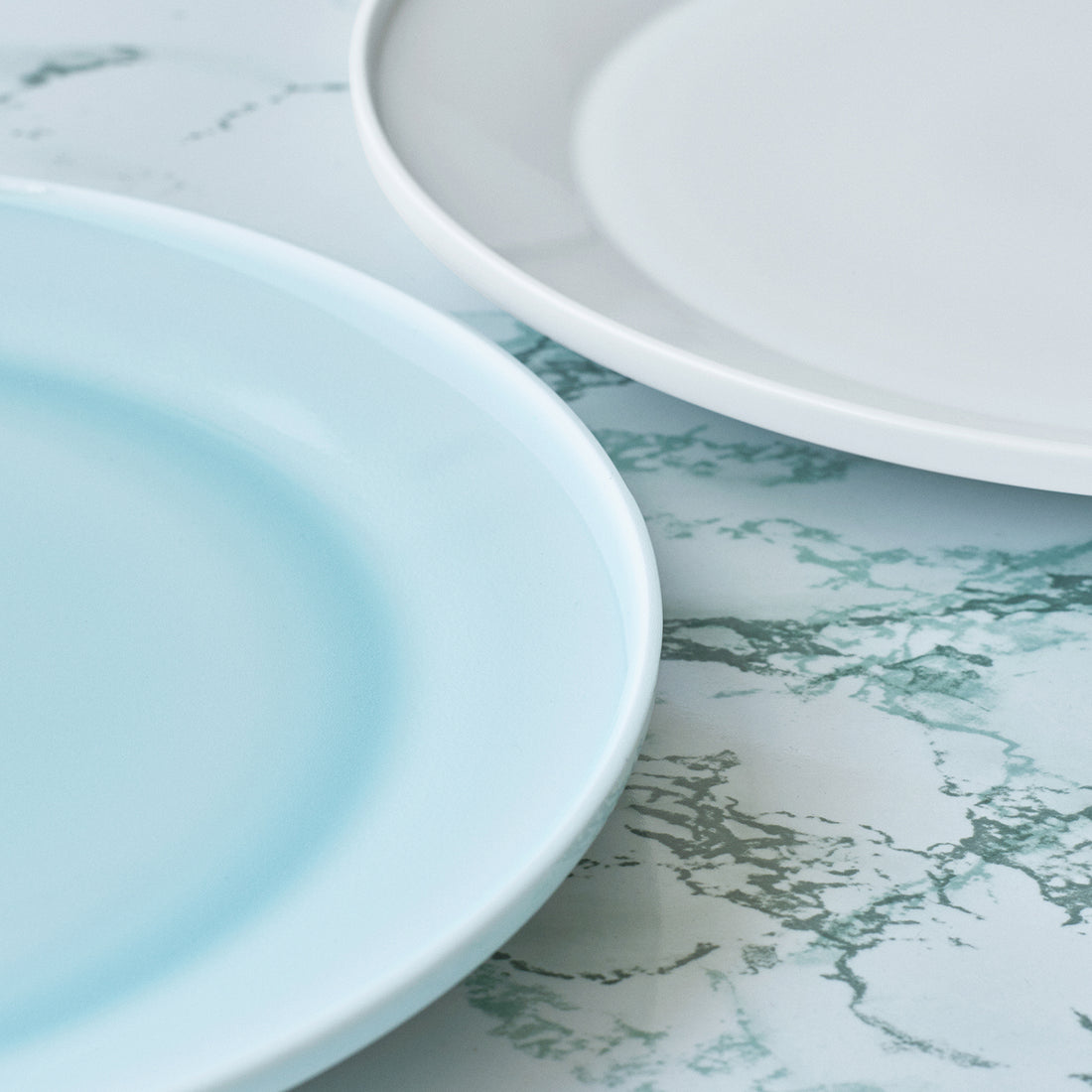 TAMARI Plate L / White