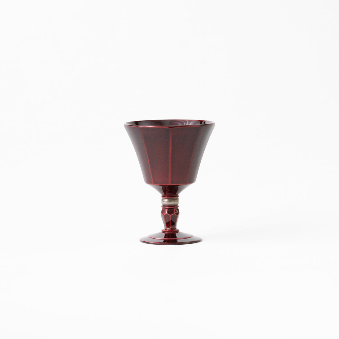 Aizu Tamamushi-nuri Stemmed Sake Cup / Takao Togashi